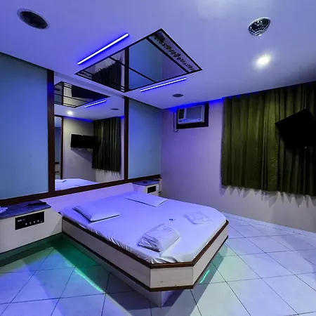 Status Motel Niteroi Exterior photo